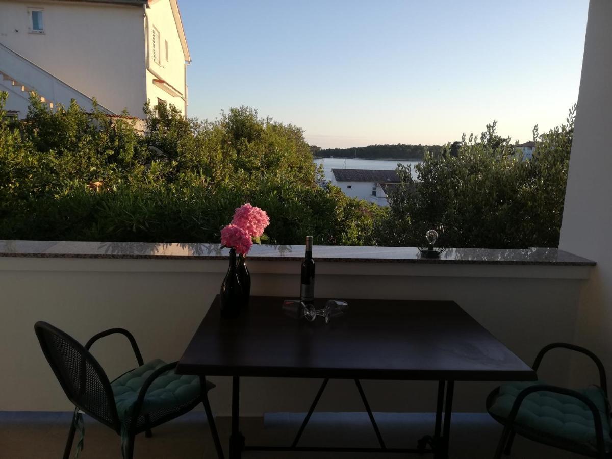Palit Riviera Rooms And Apartments מראה חיצוני תמונה