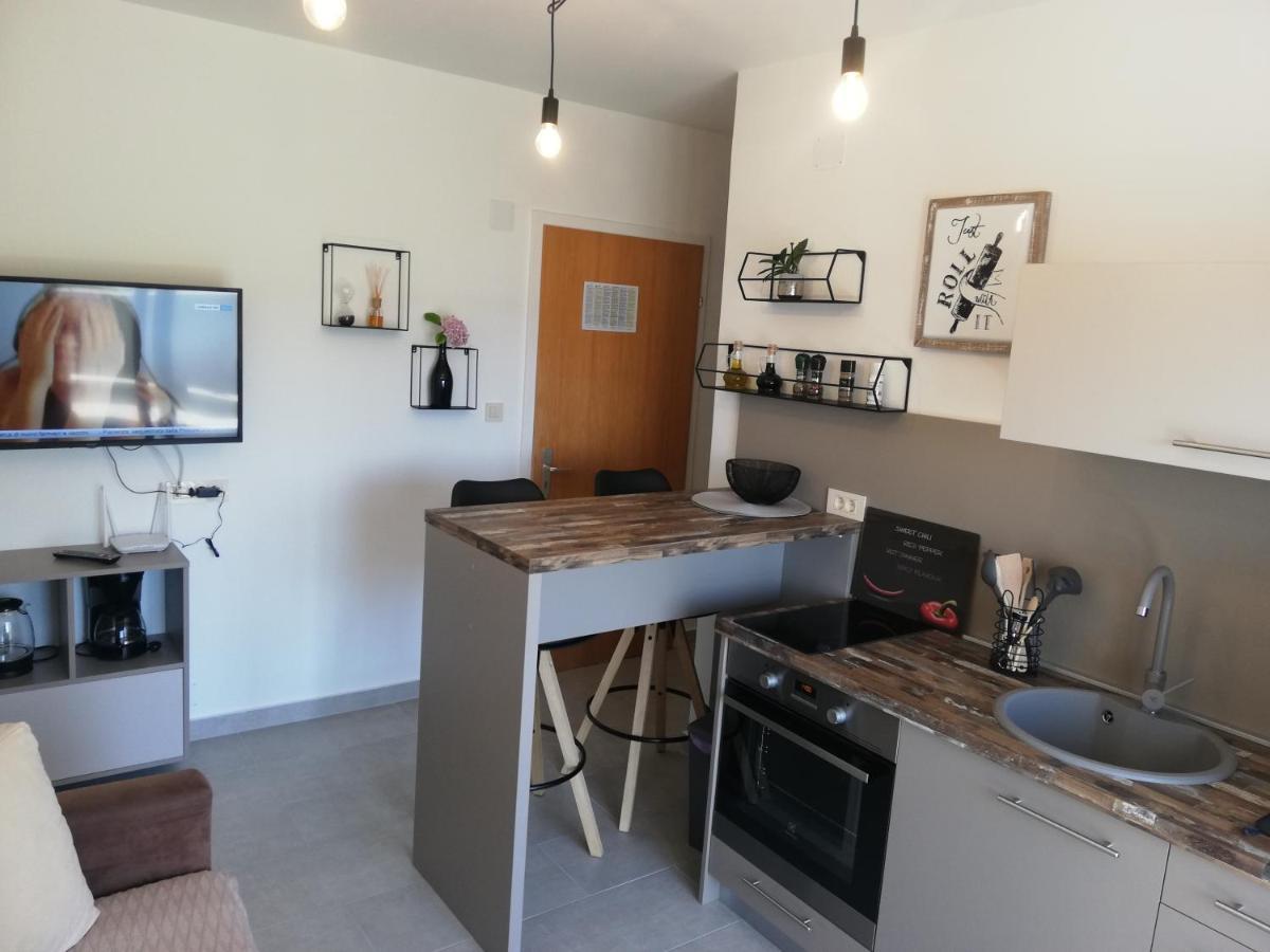 Palit Riviera Rooms And Apartments חדר תמונה